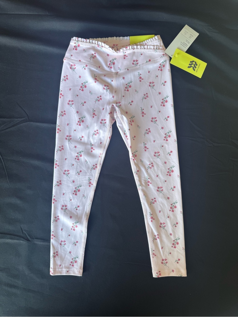 NWT All in Motion Girls Crossover Waistband Floral Leggings Light Pink XS (4/5)